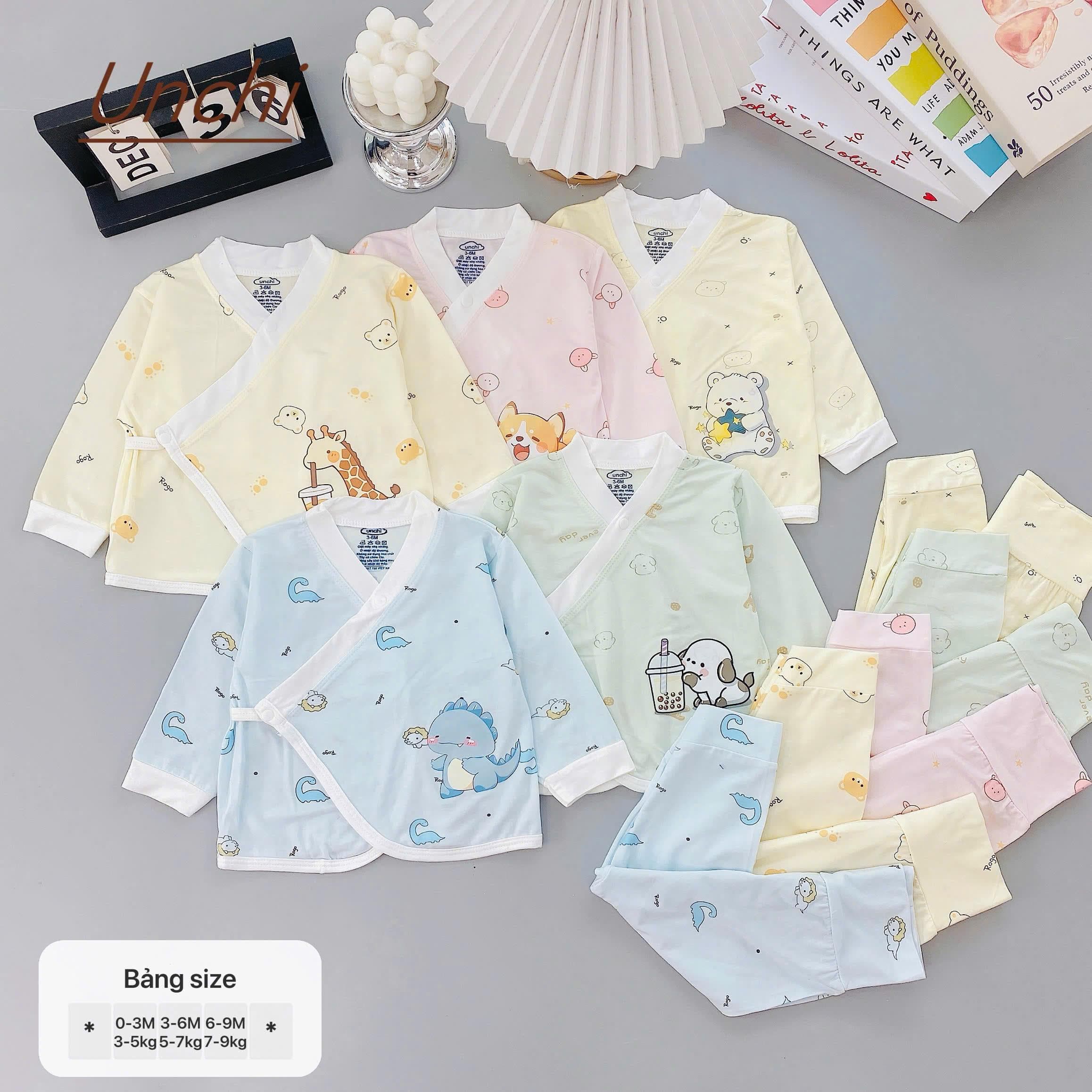 Bộ Dài Tay Unchi Cạp Cao Phối Màu Cho Bé 0-9 Tháng Tuổi